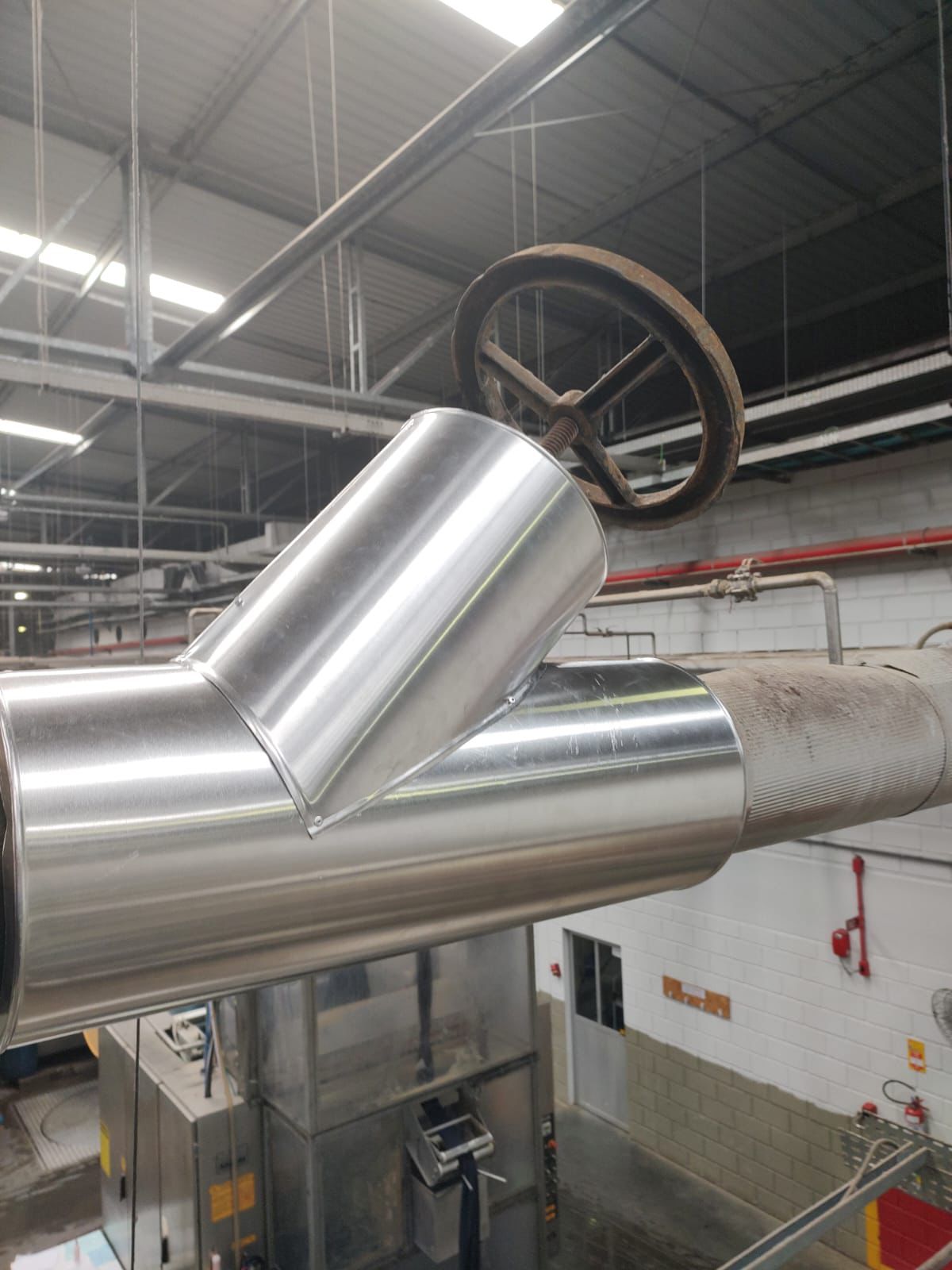 Isolamento em derivação de tubulação industrial